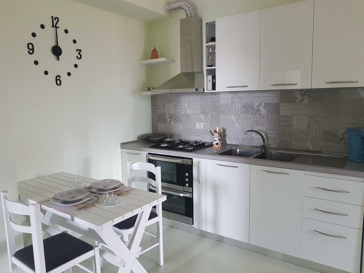 Bregu Green Apartments Vlorë エクステリア 写真